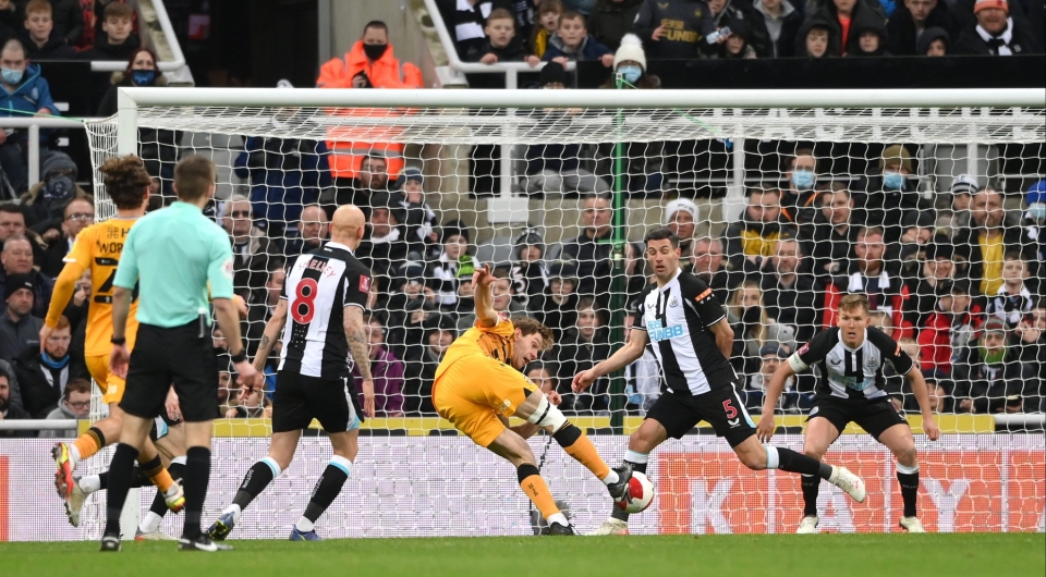 ต่ำ3-3.5 ต้องยิงกี่ลูก เล่นผ่านหน้าเว็บเป็นช่องทางที่เยี่ยม